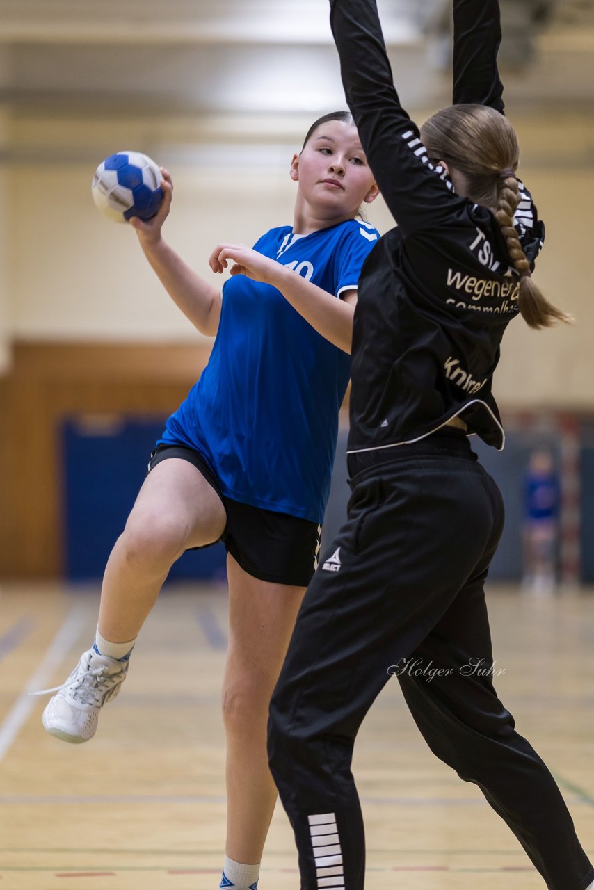 Bild 141 - wCJ TSV Ellerau - SG Pahlhude/Tellingstedt : Ergebnis: 21:18